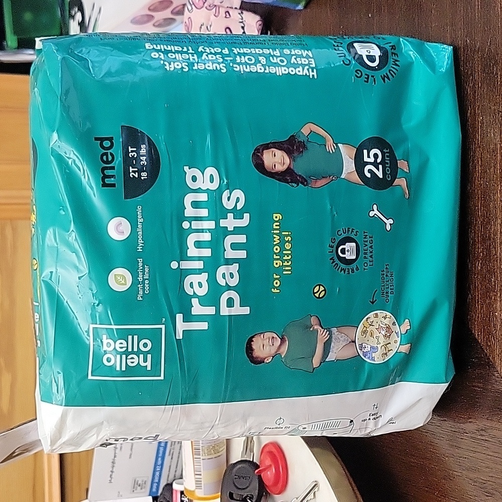 Hello bello training pants 2t/3t new 25ct up to 34lbs